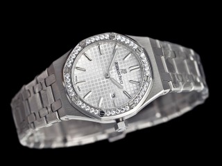 audemars piguet royal oak quartz lady watch