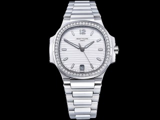 patek philippe nautilus ladies 7118 35mm automatic watch