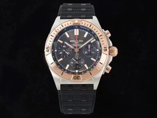 breitling chronomat b01 42mm automatic chronograph man watch