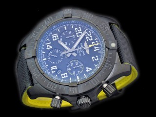 breitling avenger hurricane xb1210e4-be89-154s quartz chronograph mens watch