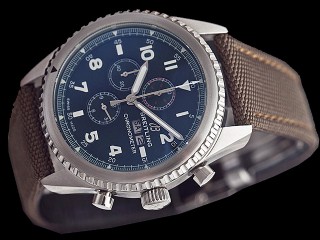 breitling navitimer 8 quartz chronograph green dial mens watch