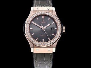 hublot classic fusion 42mm automatic mens watch