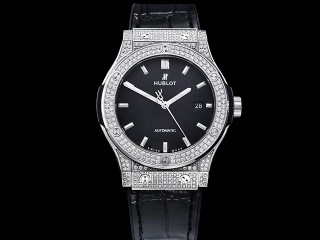 hublot classic fusion 42mm automatic mens watch