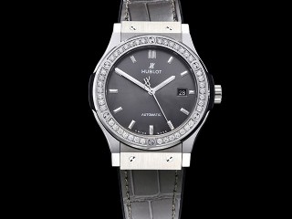 hublot classic fusion 42mm automatic mens watch