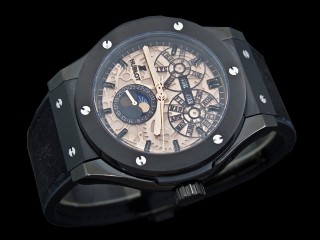 hublot classic fusion aerofusion moonphase 517.cx.0170.lr mens watch