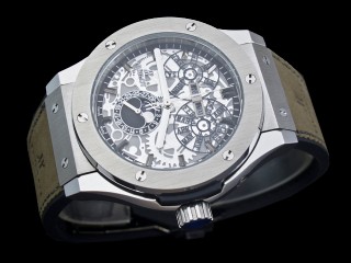 hublot classic fusion aerofusion moonphase 517.cx.0170.lr mens watch