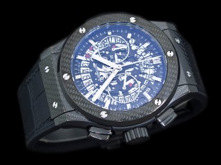 hublot classic quartz chronograph carbon case mens watch