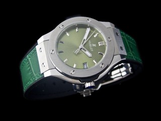 hublot classic fusion 35mm quartz lady watch