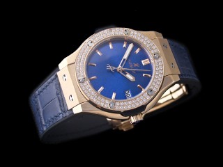 hublot classic fusion 35mm quartz lady watch
