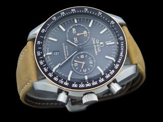 omega speedmaster moonwatch chronograph mens watch