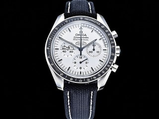 omega speedmaster limited edition snoopy mens watch