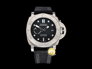 panerai pam984 mike horn submersible titanium man watch