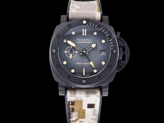 panerai pam01513 submersible quarantaquattro gmt navy seals carbotech 44mm man watch