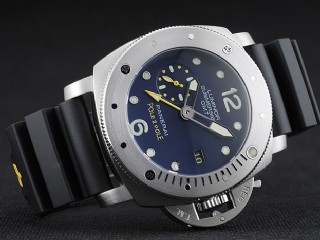 panerai luminor submersible 1950 3 days gmt automatic mens watch