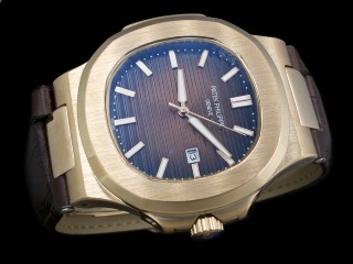 patek philippe nautilus 45mm automatic man watch