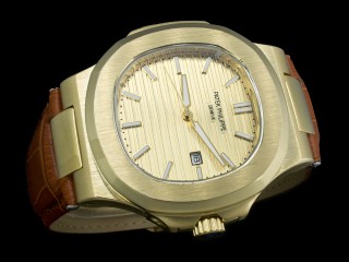 patek philippe nautilus 45mm automatic man watch