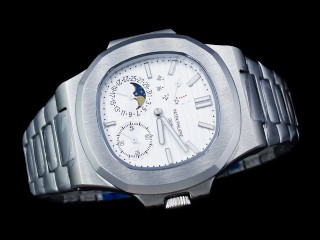 patek philippe nautilus date moonphase power reserve hand wound man watch