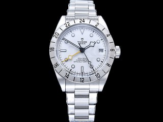 tudor black bay pro gmt m79470 automatic mens watch