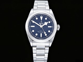 tudor black bay one 39mm 79660 automatic mens watch